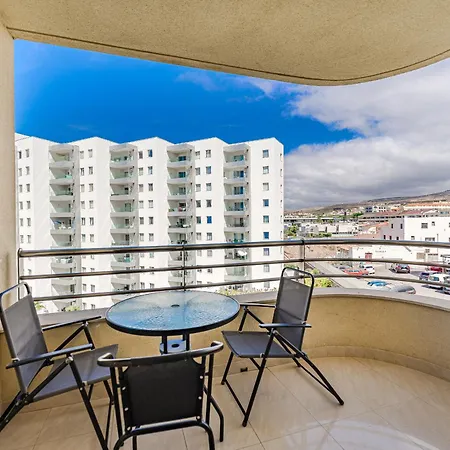 Sol Apartment *